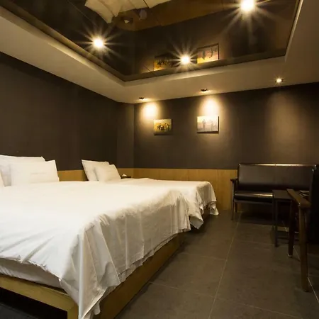 Hotel Cherry