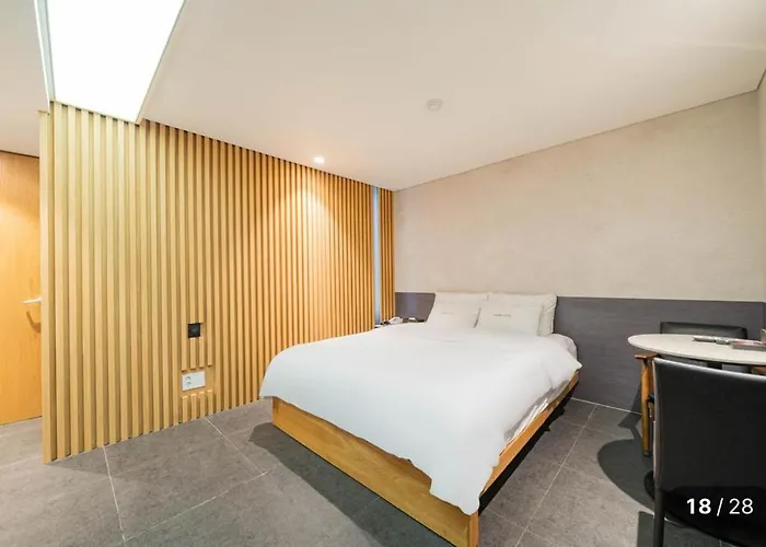 Hotel Cherry Seoul