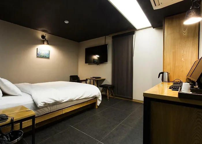 Hotel Cherry