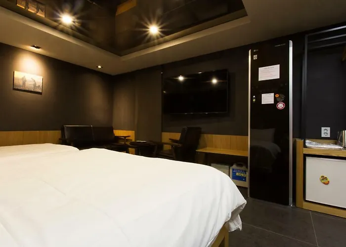 Hotel Cherry 2*